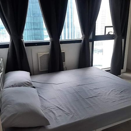 מנילה Spacious 2 Bedroom Unit With Pool מראה חיצוני תמונה